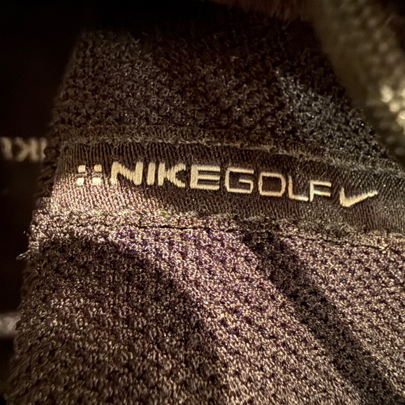 Nike Black and White Men's Golf Sneakers - Picture 7 of 9